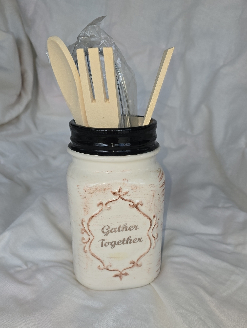 Source Unknown Cream and Black Ceramic Utensil Holder with Wooden Kitchen Tools